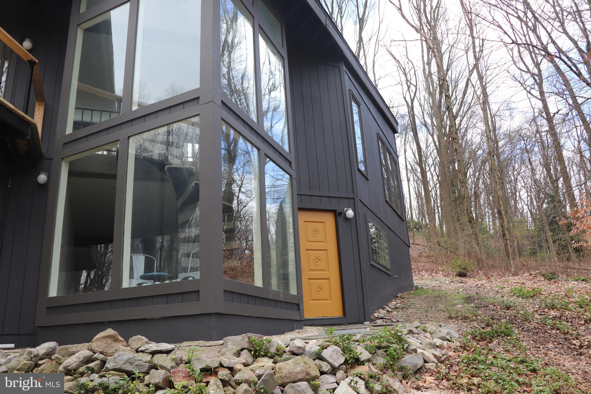 VALLEY FORGE MTN - Residential