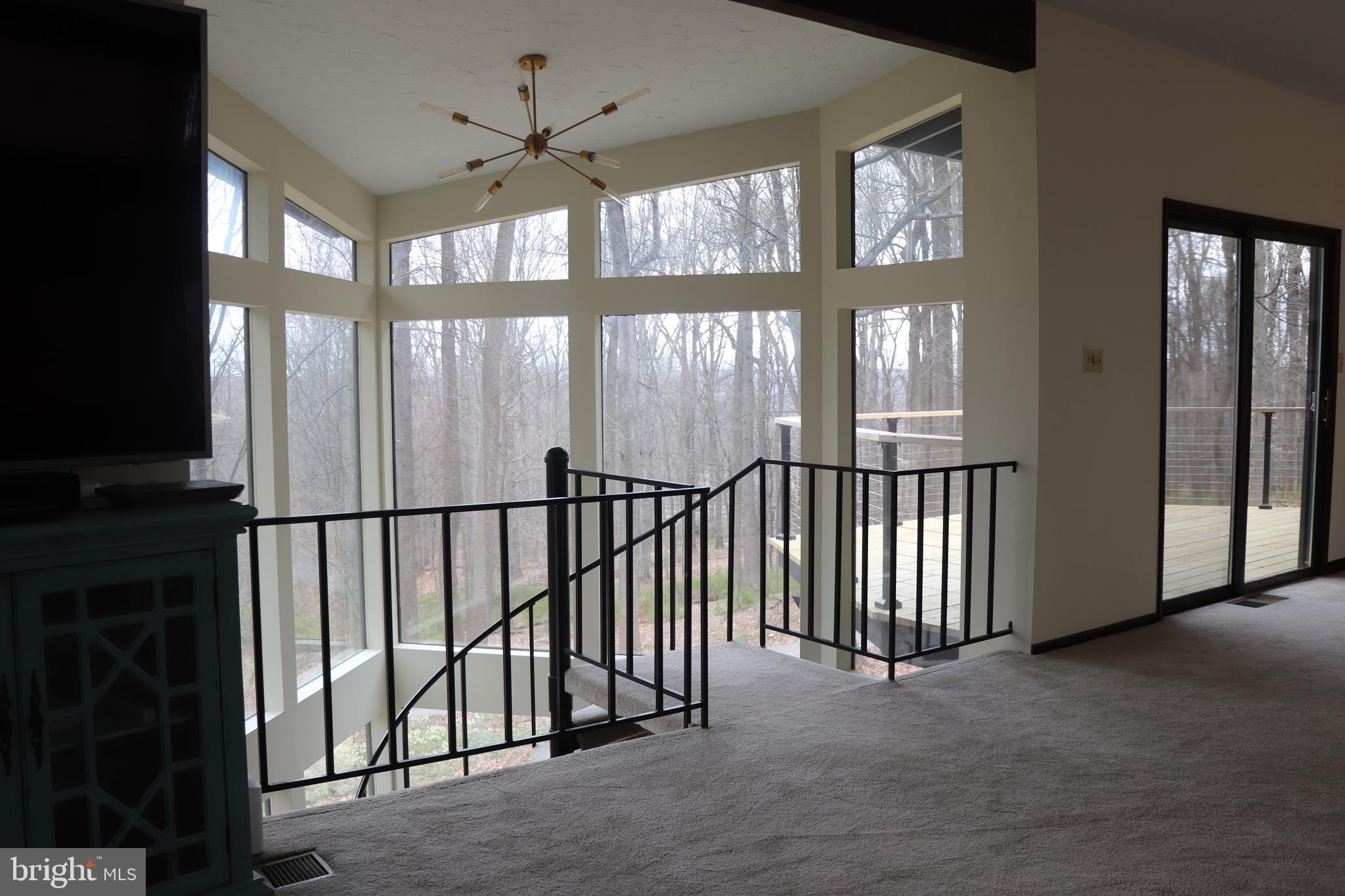 VALLEY FORGE MTN - Residential