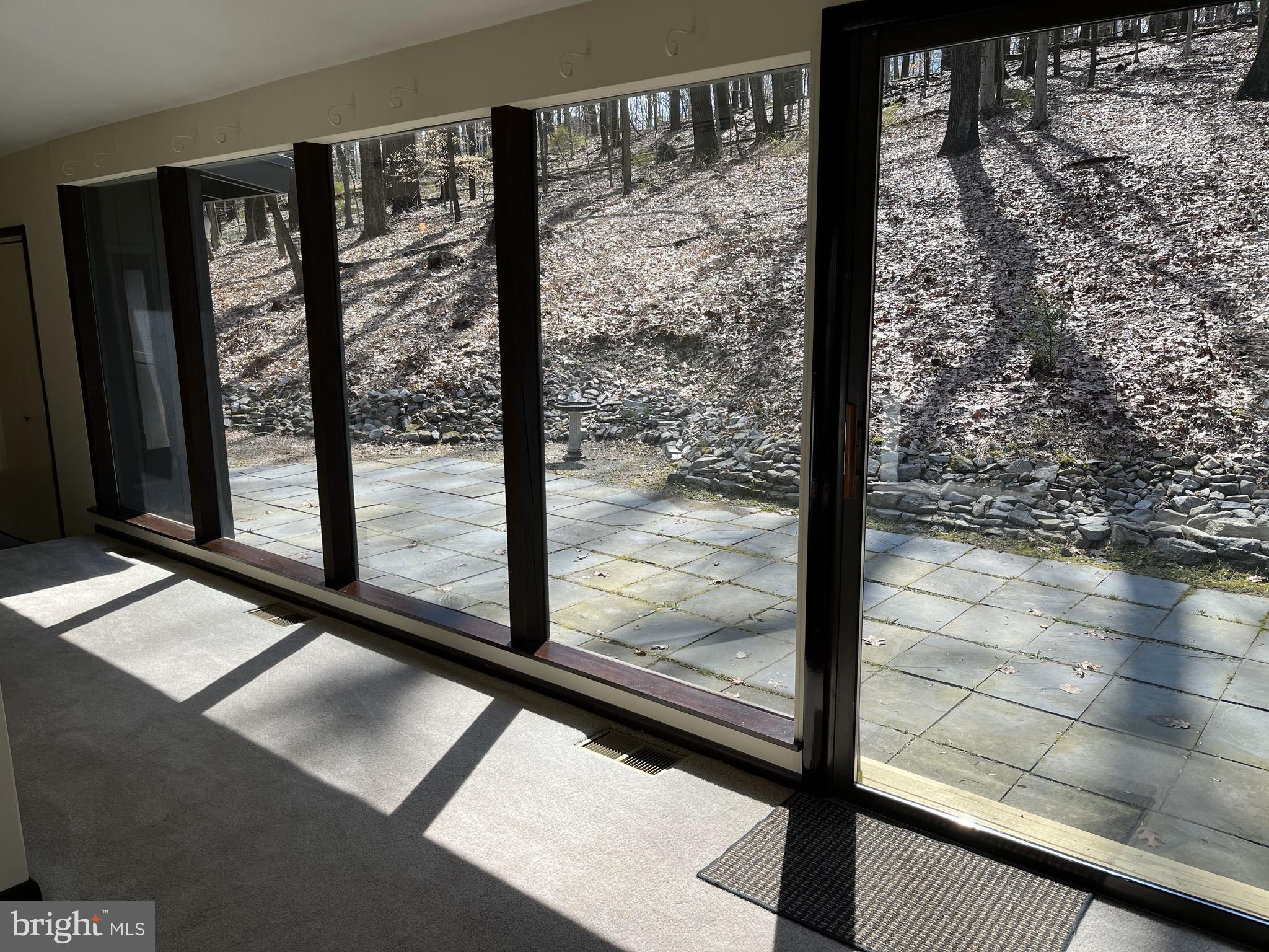 VALLEY FORGE MTN - Residential