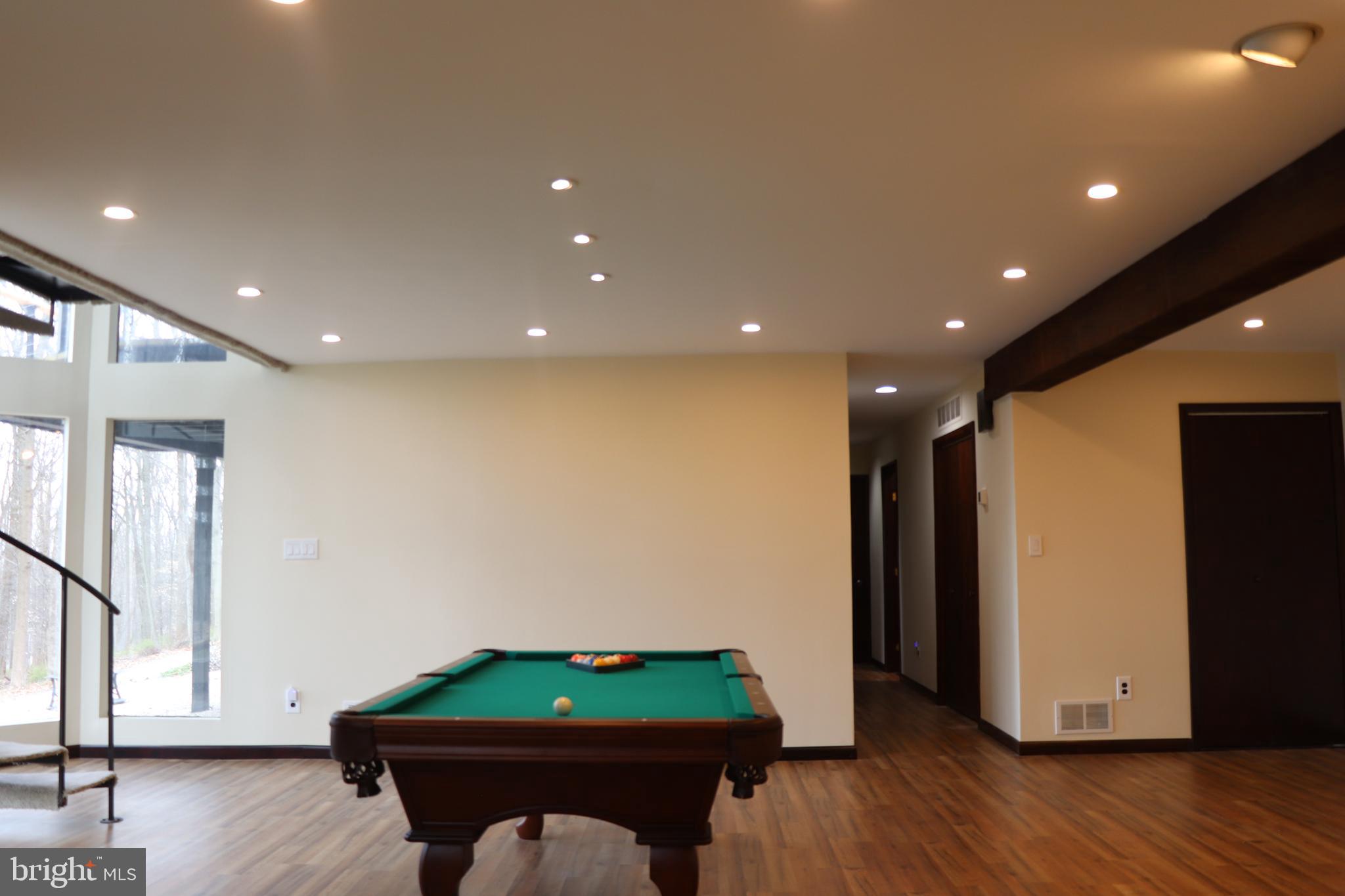 VALLEY FORGE MTN - Residential