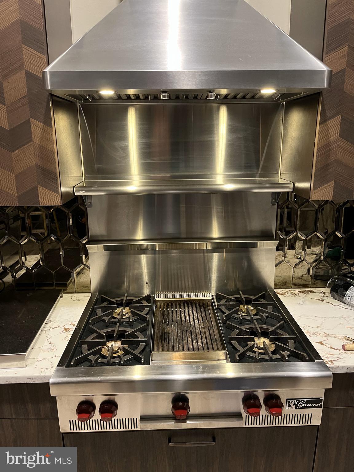 VALLEY FORGE MTN - Residential