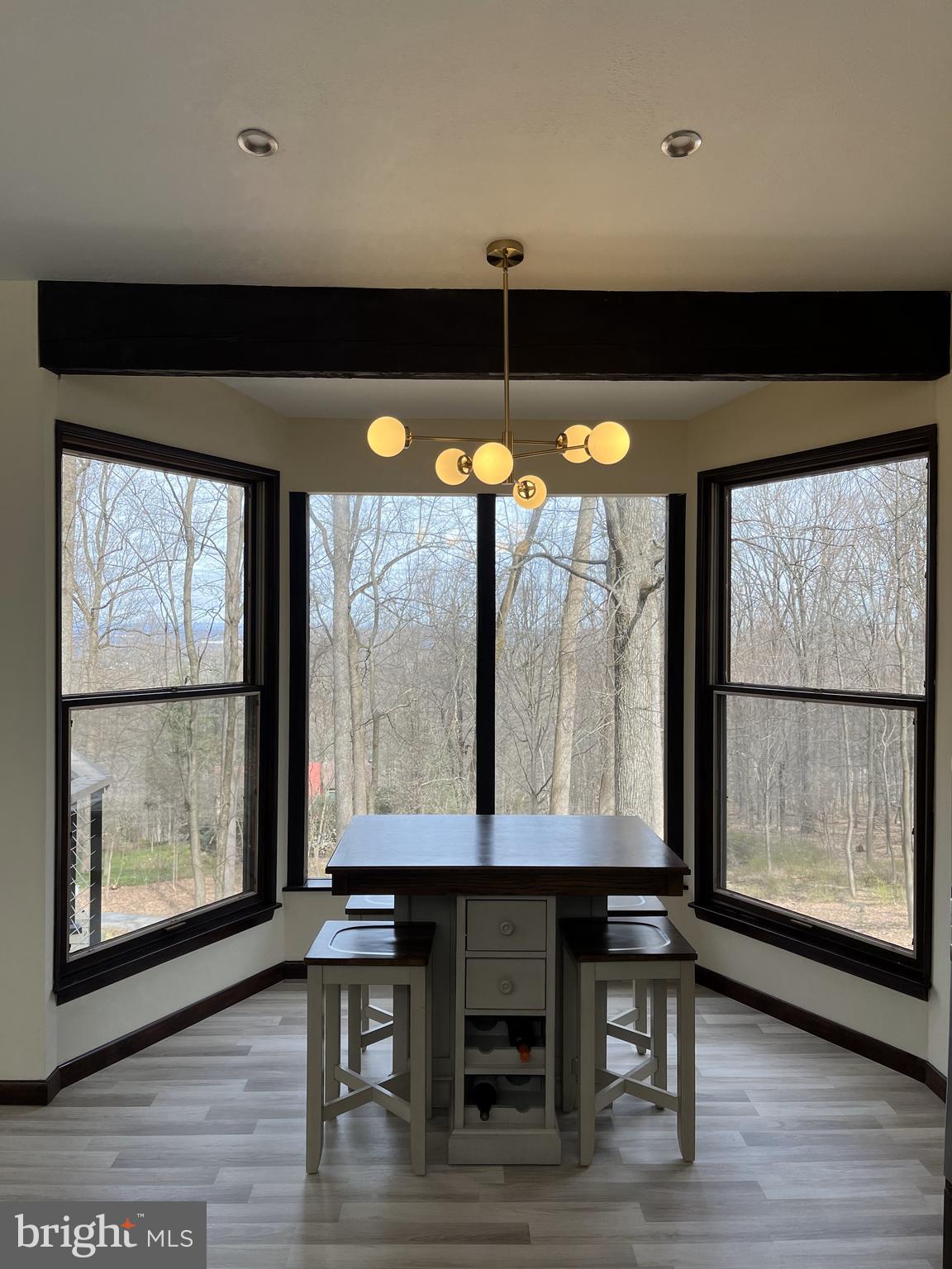 VALLEY FORGE MTN - Residential