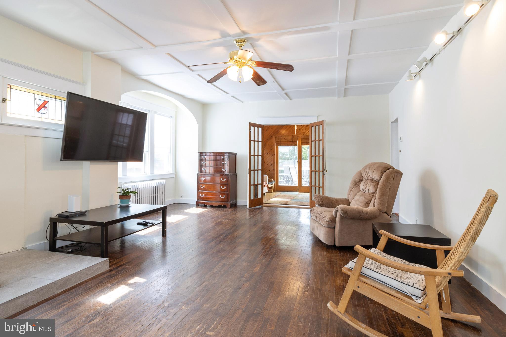 PARKVILLE - Residential