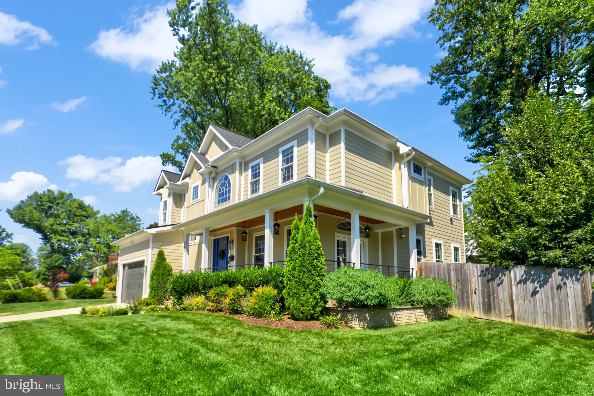 VIENNA WOODS - Residential