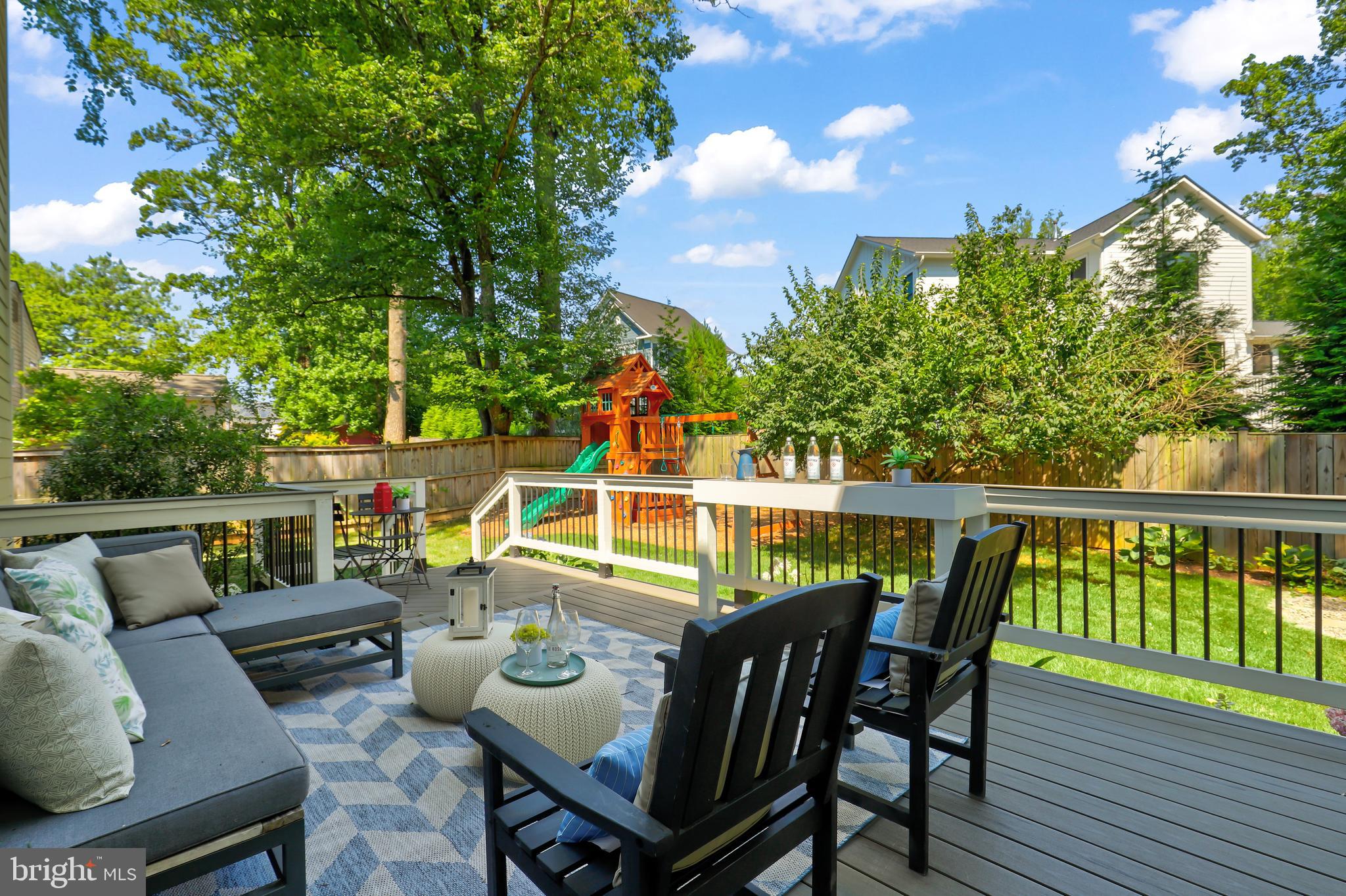 VIENNA WOODS - Residential