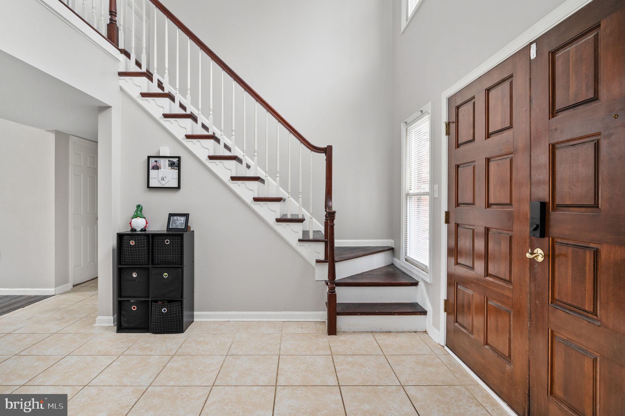 HARTLAKE ESTATES - Residential