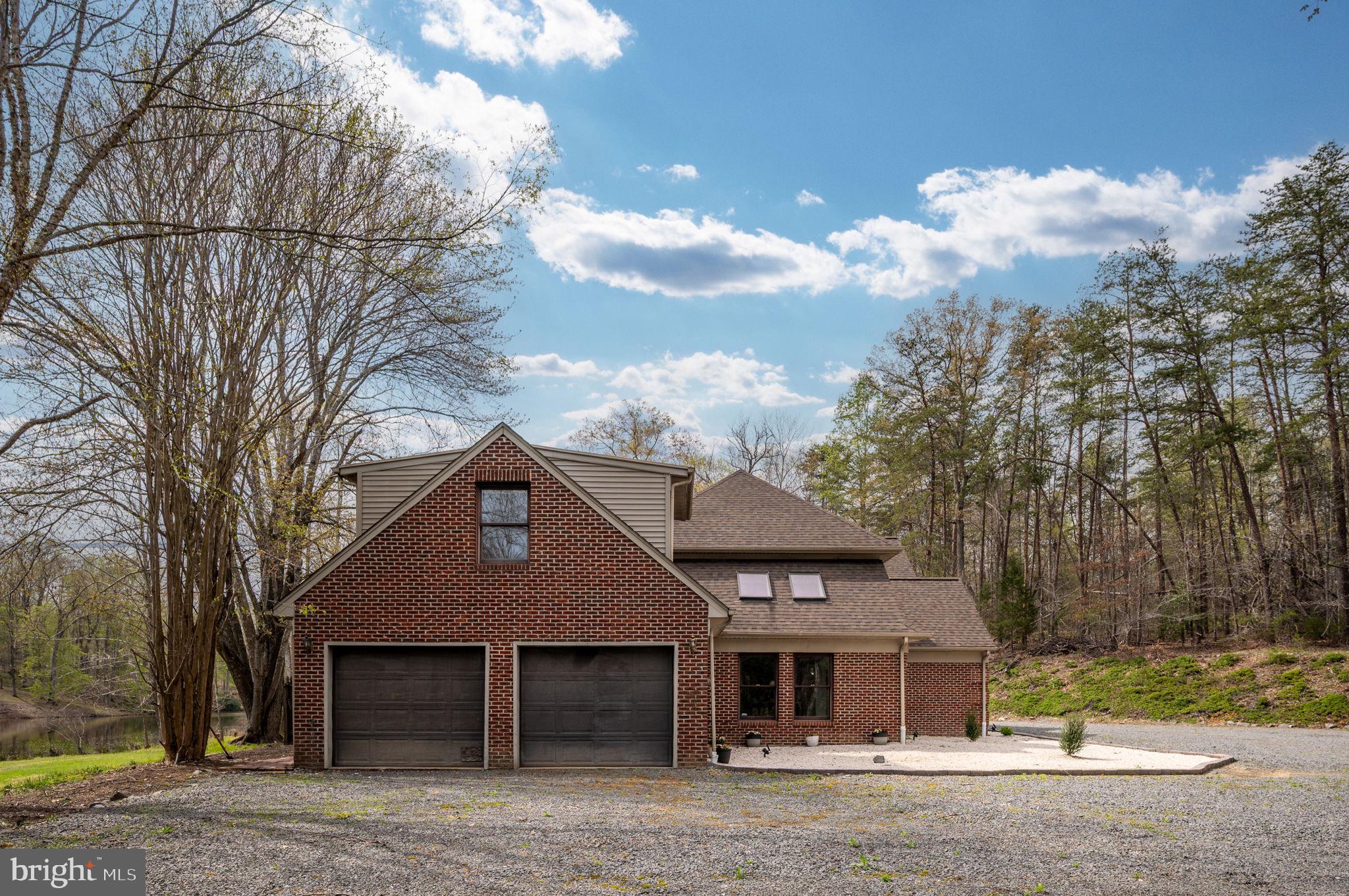 HARTLAKE ESTATES - Residential