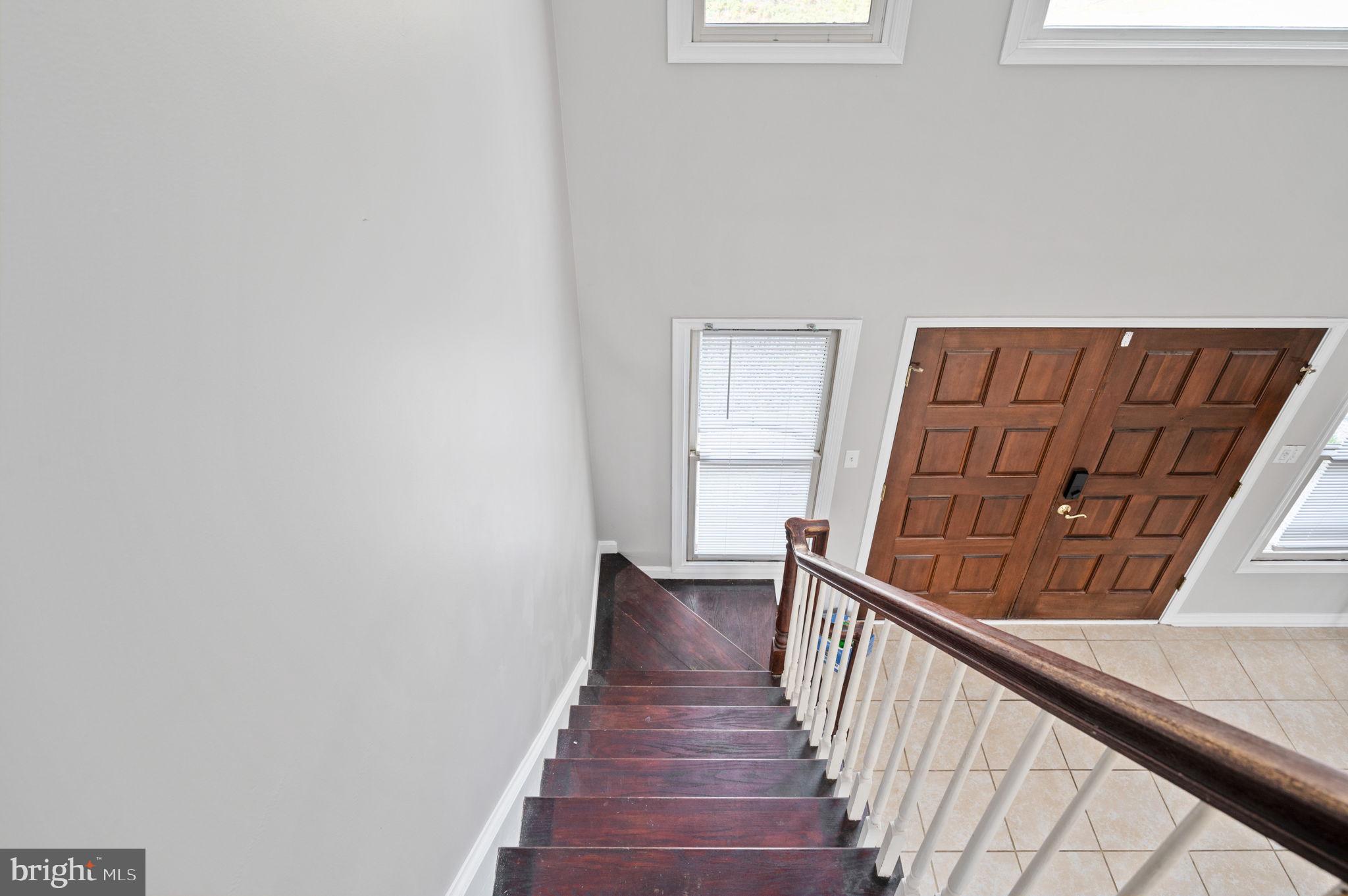 HARTLAKE ESTATES - Residential