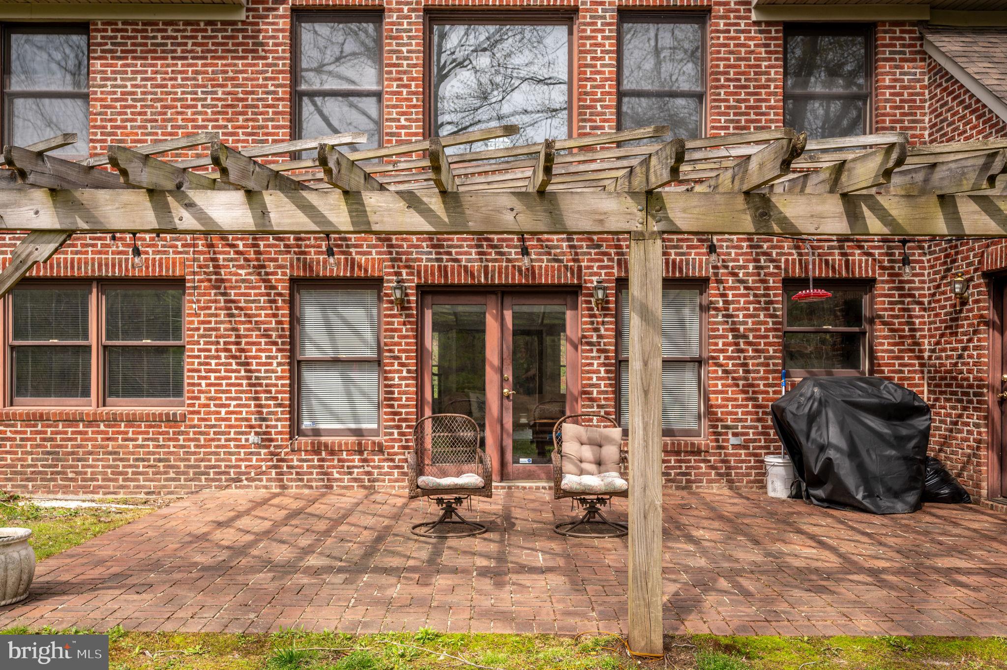 HARTLAKE ESTATES - Residential