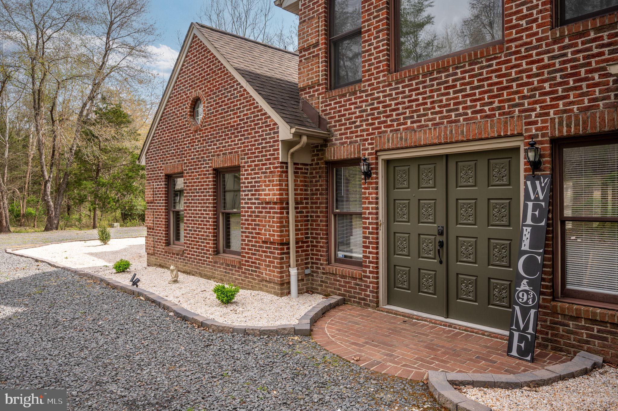 HARTLAKE ESTATES - Residential