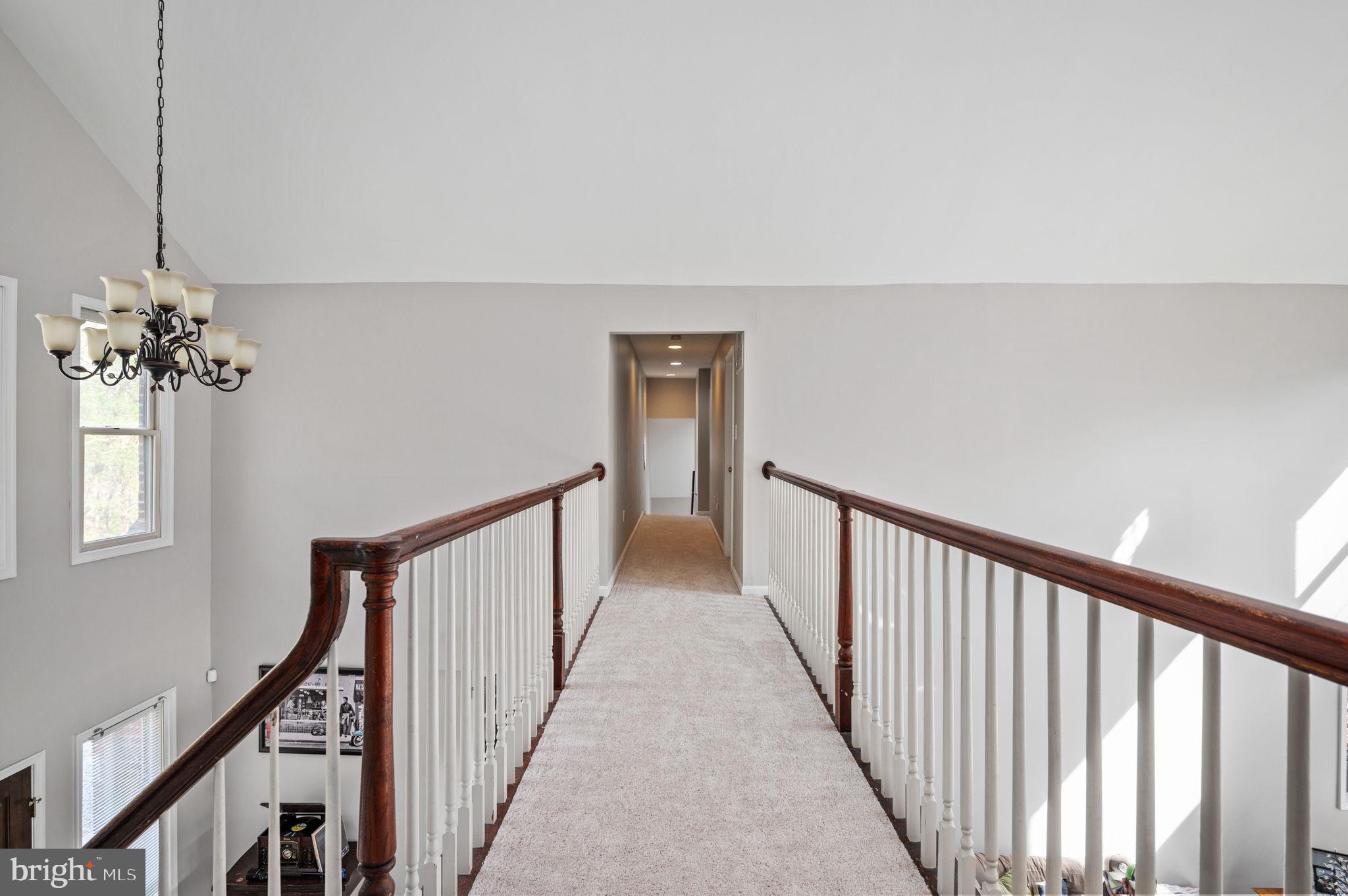 HARTLAKE ESTATES - Residential