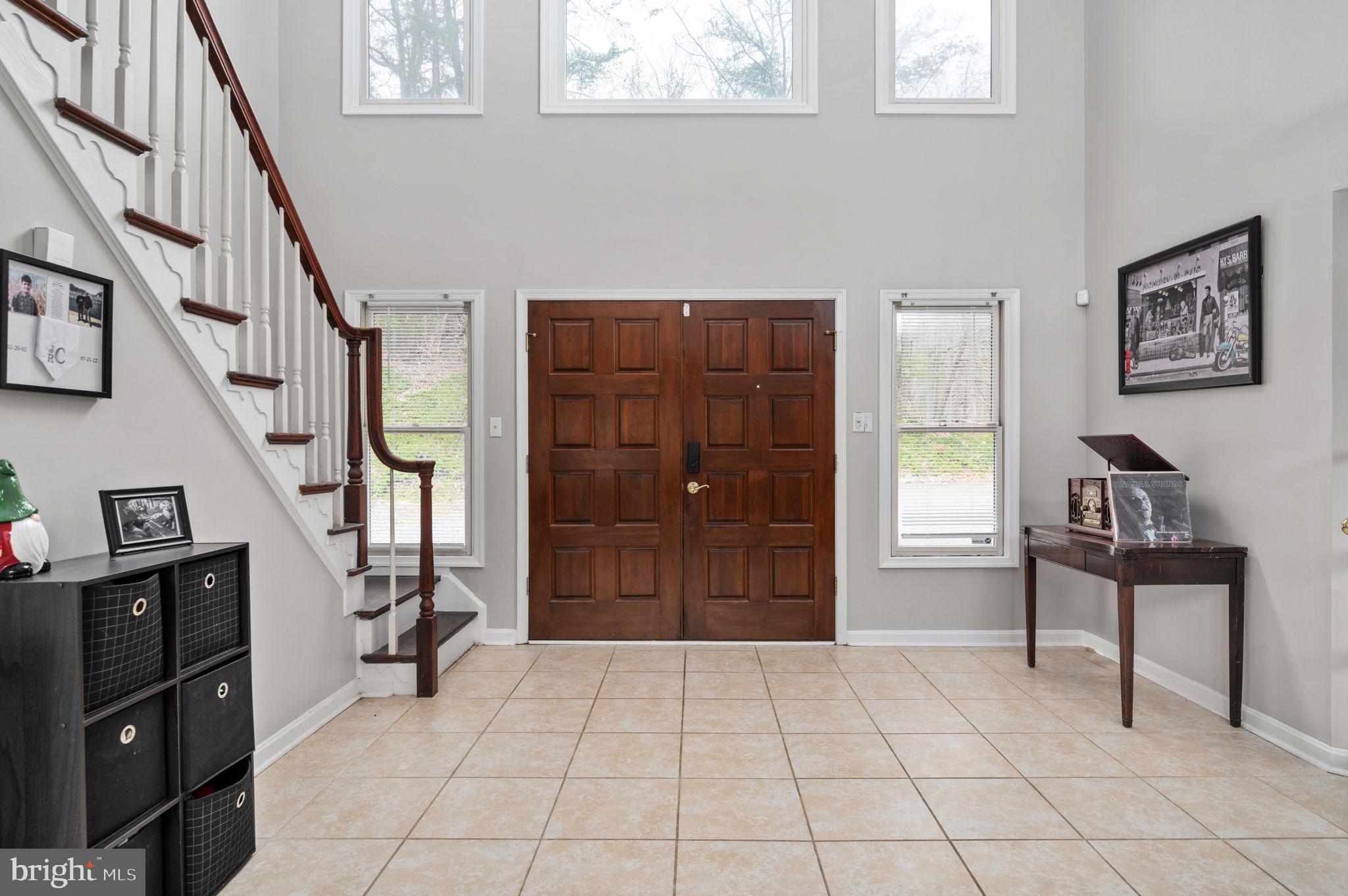 HARTLAKE ESTATES - Residential