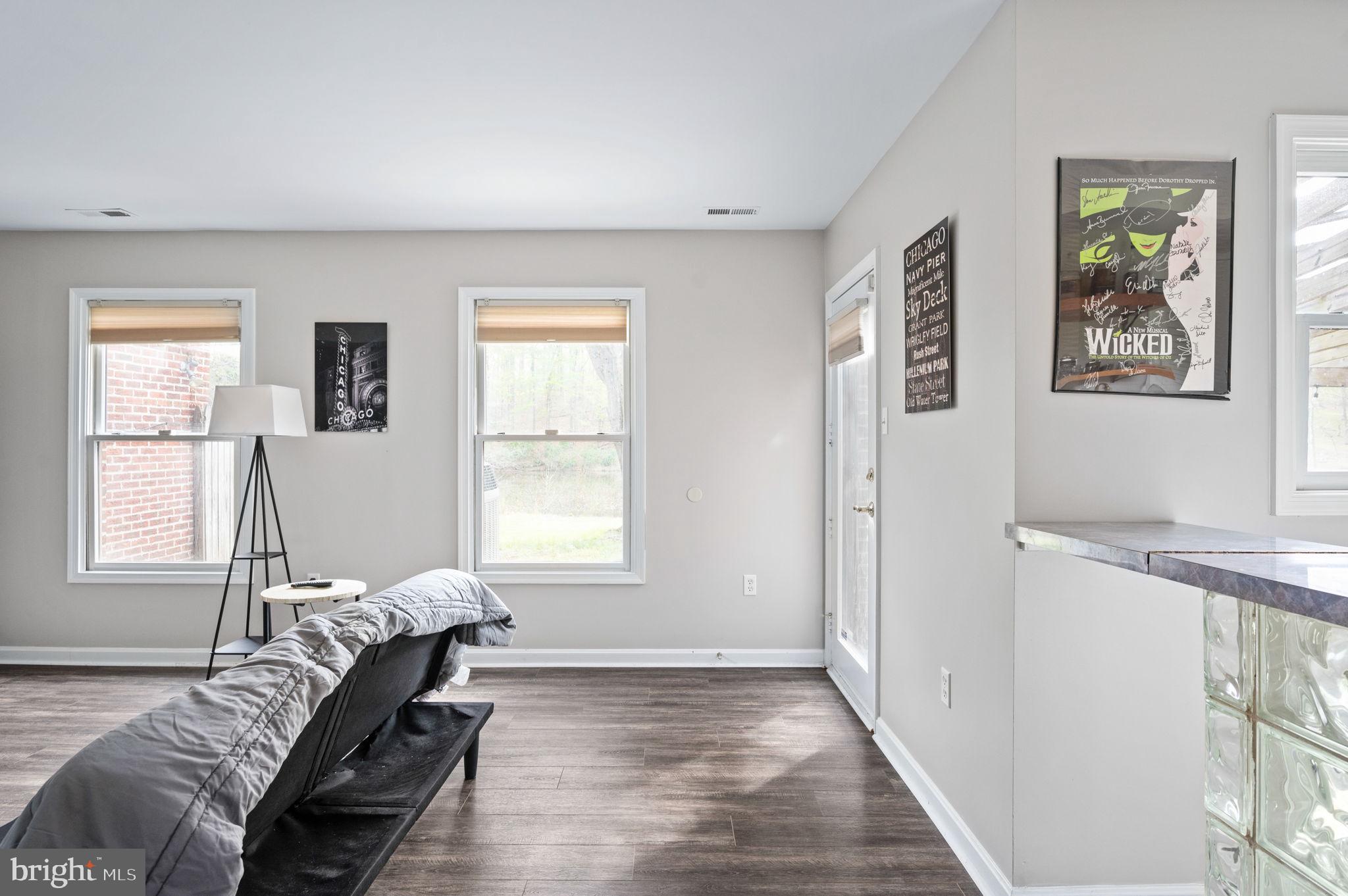 HARTLAKE ESTATES - Residential