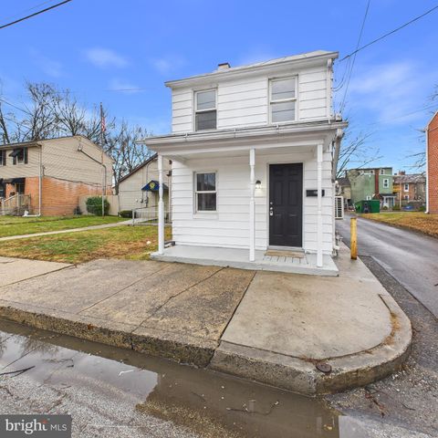 150 W PENN STREET CARLISLE PA 17013