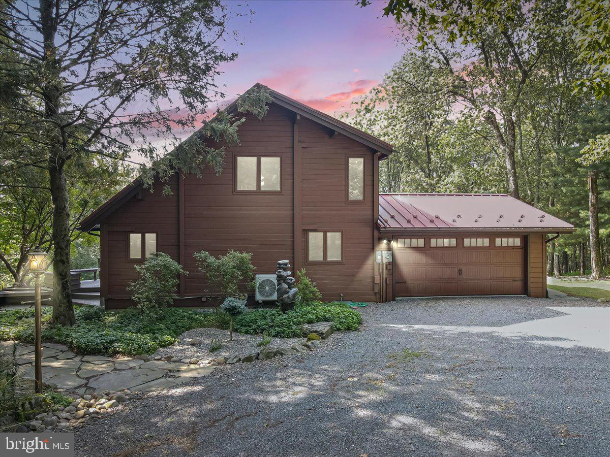 141 LONGVIEW DRIVE
