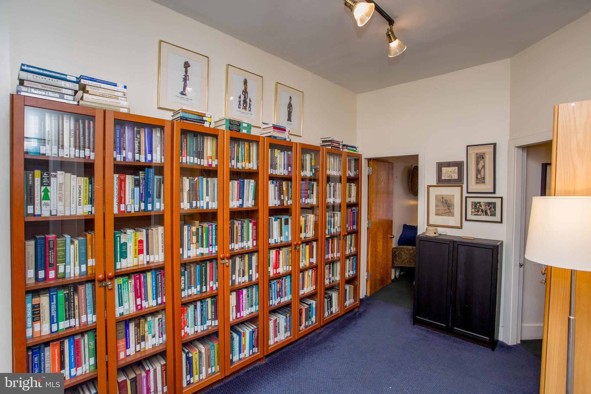 RITTENHOUSE SQUARE - Commercial Sale