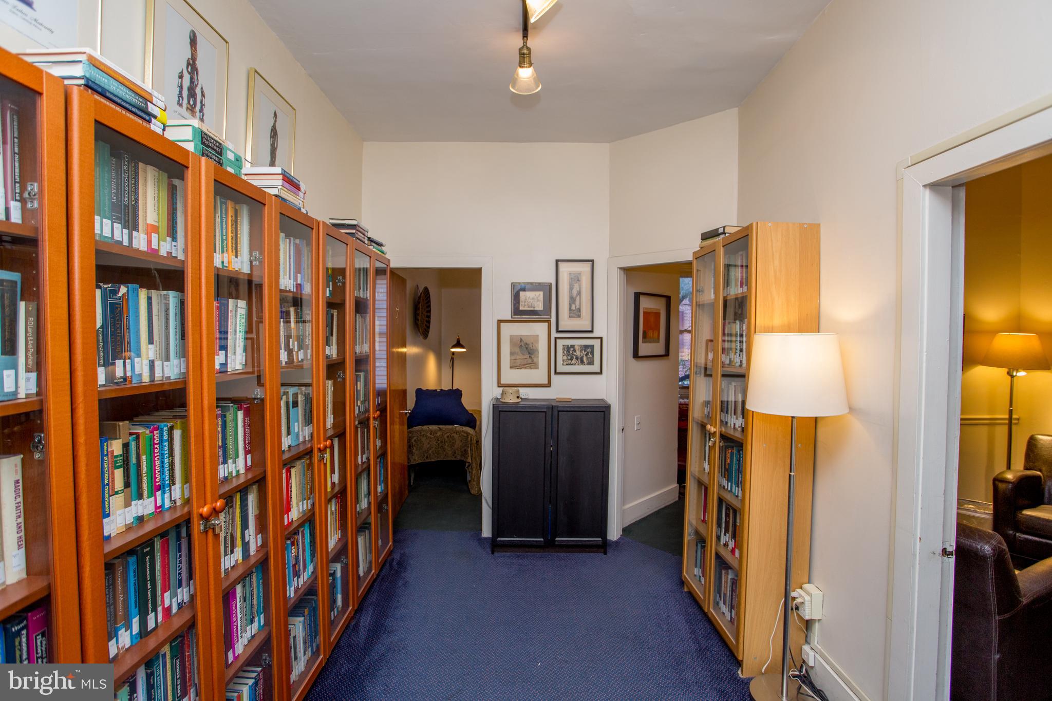 RITTENHOUSE SQUARE - Commercial Sale