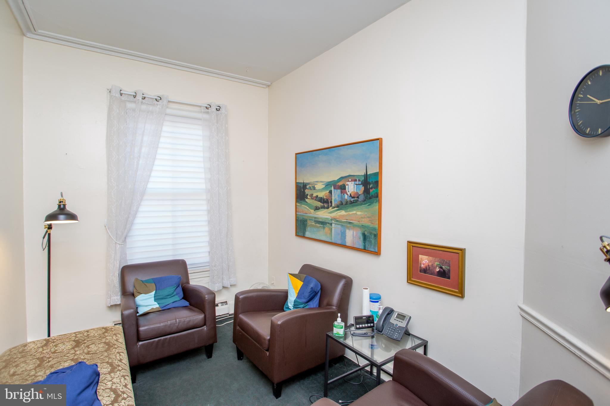 RITTENHOUSE SQUARE - Commercial Sale