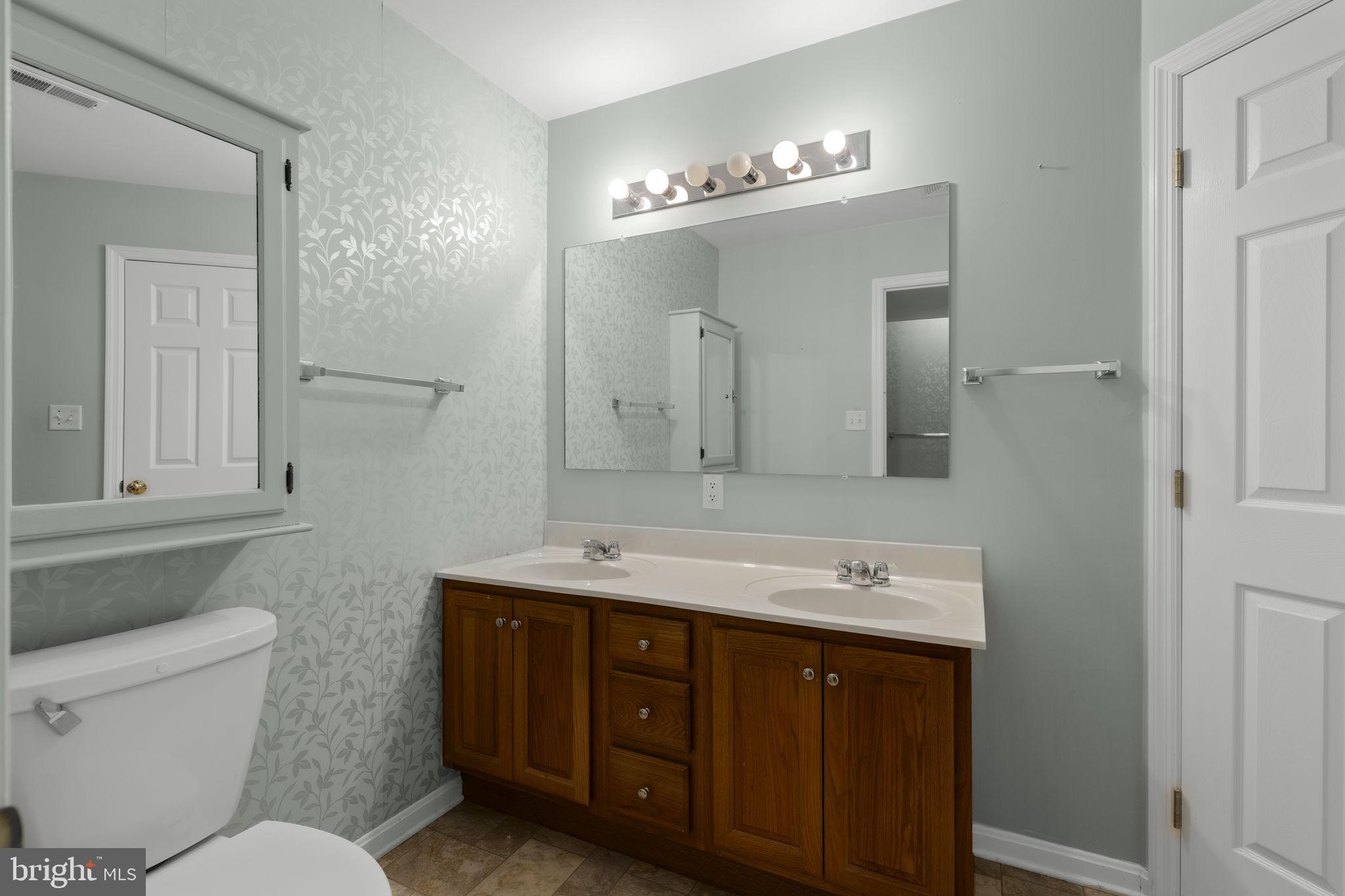 GARDEN FIELDE - Residential