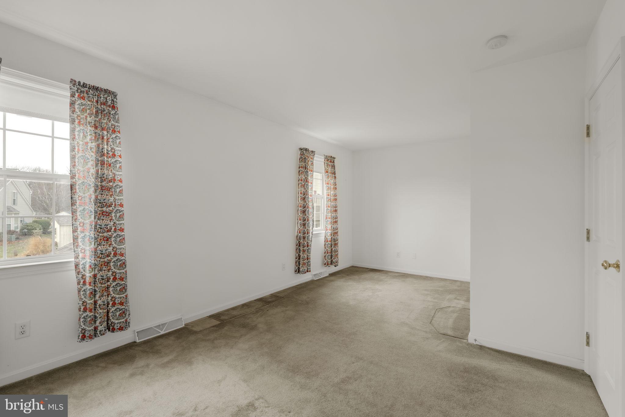 GARDEN FIELDE - Residential