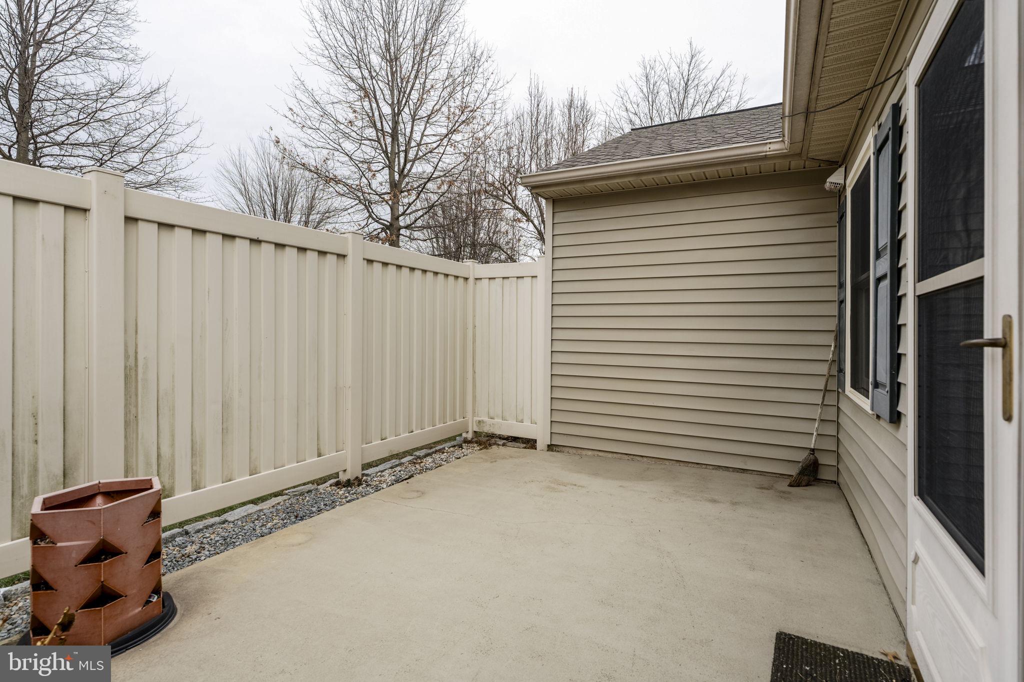 GARDEN FIELDE - Residential