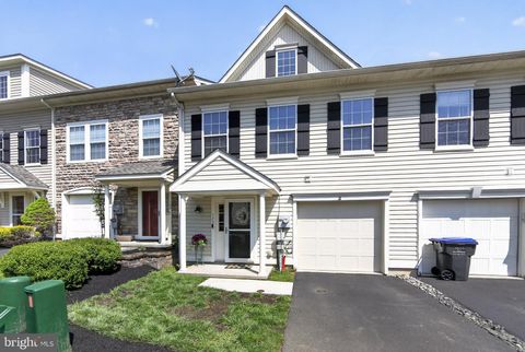 125 RED OAK COURT 21 HONEY BROOK PA 19344