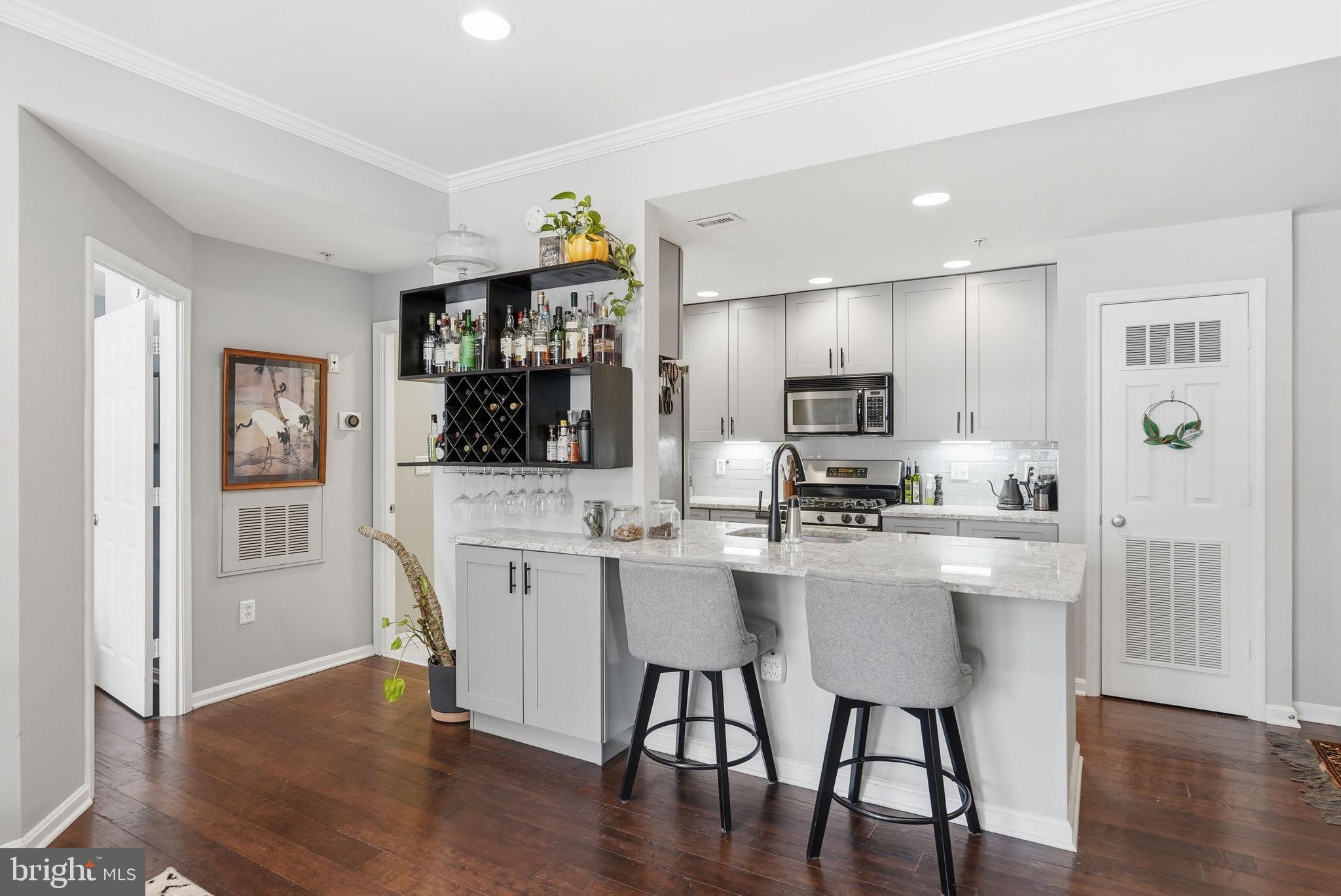 2001 12TH STREET NW 207