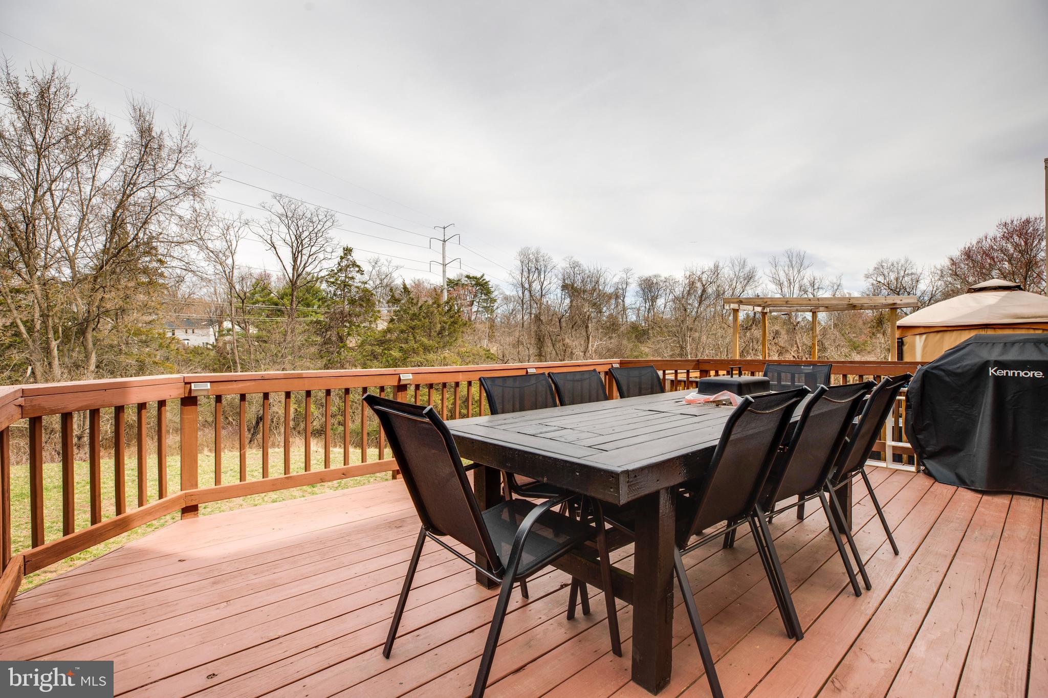 FOXFIELD - Residential Lease