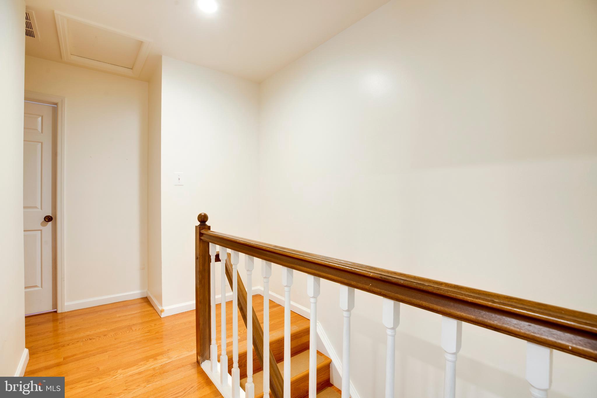 FOXFIELD - Residential Lease