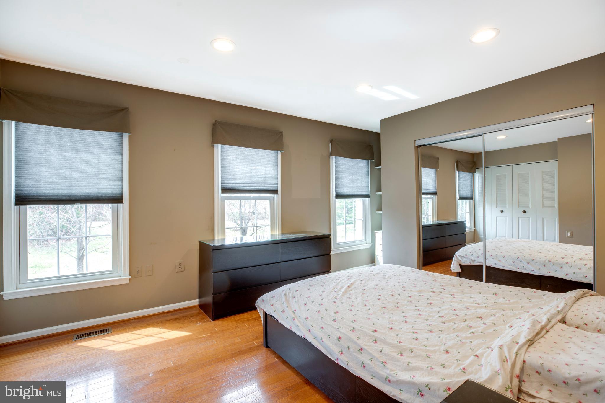 FOXFIELD - Residential Lease