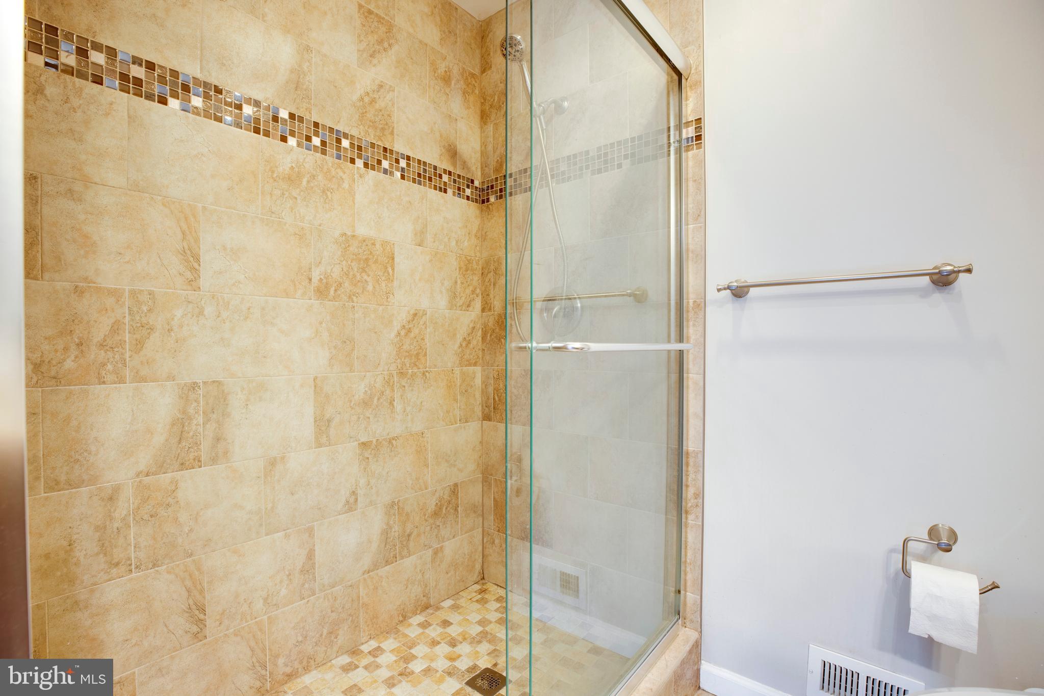 FOXFIELD - Residential Lease