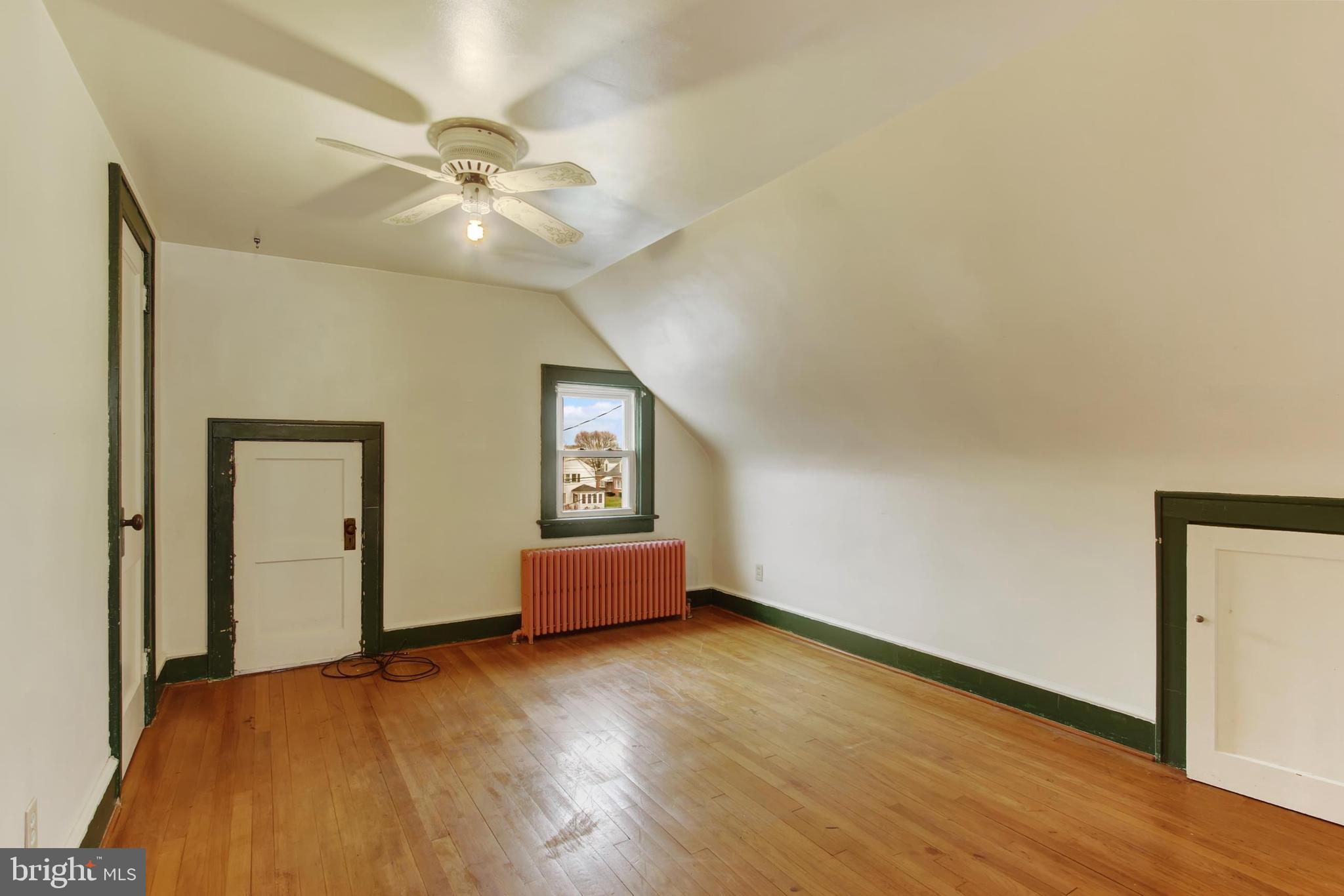 WAYNESBORO - Residential