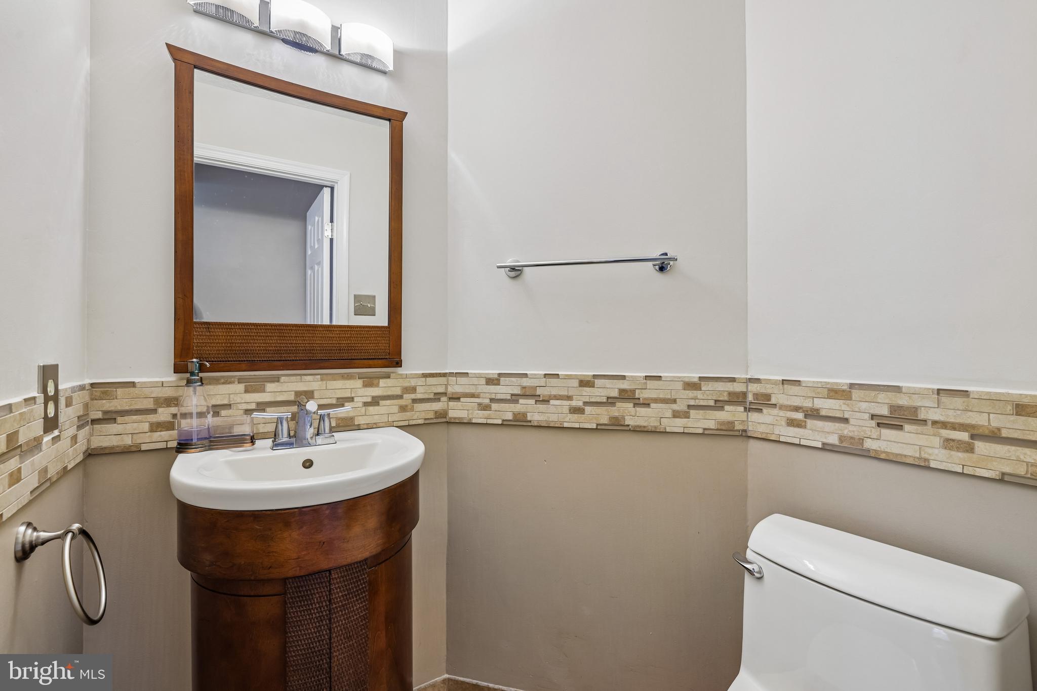 HINES ESTATES - Residential