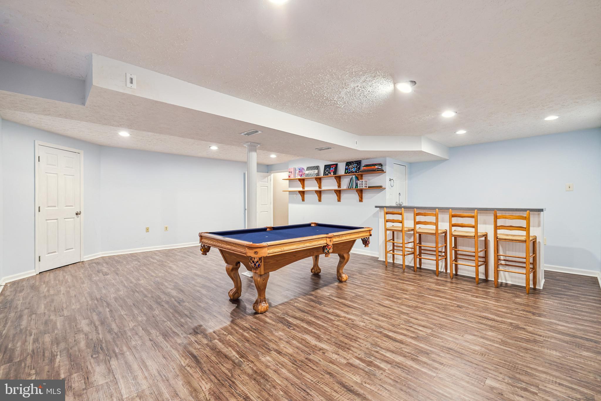 HINES ESTATES - Residential