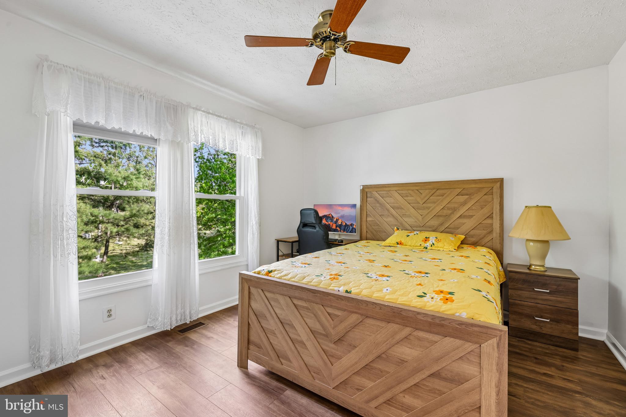 HINES ESTATES - Residential