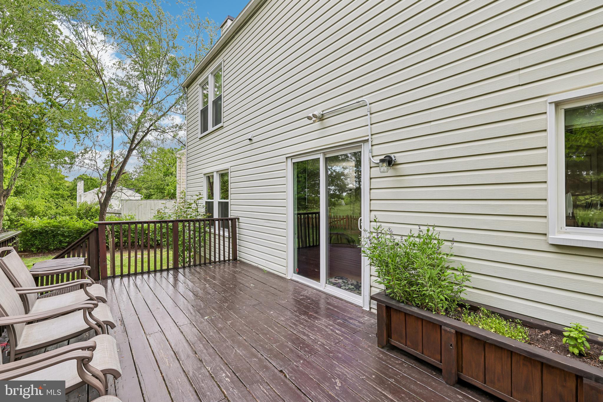 HINES ESTATES - Residential