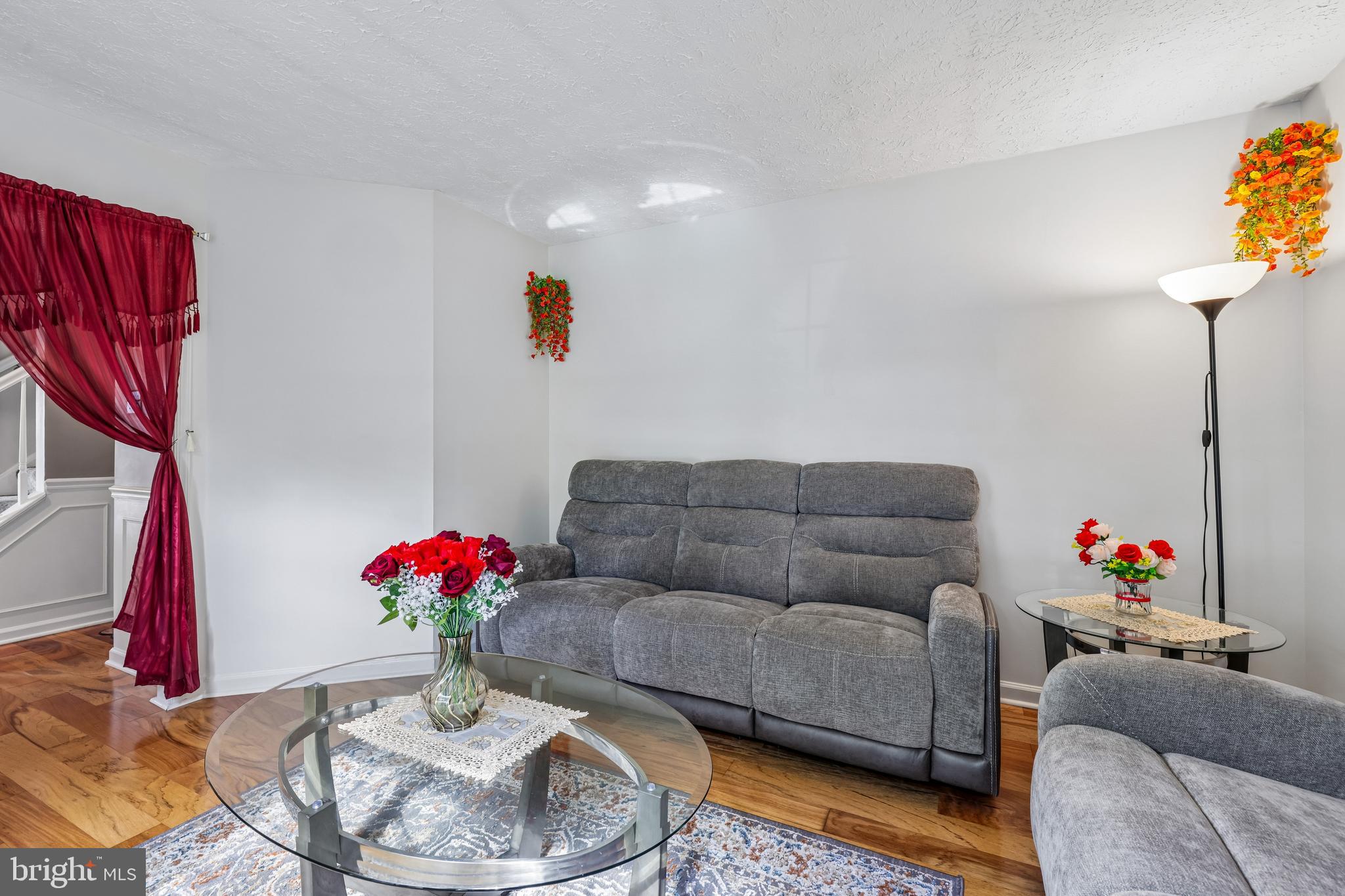 HINES ESTATES - Residential