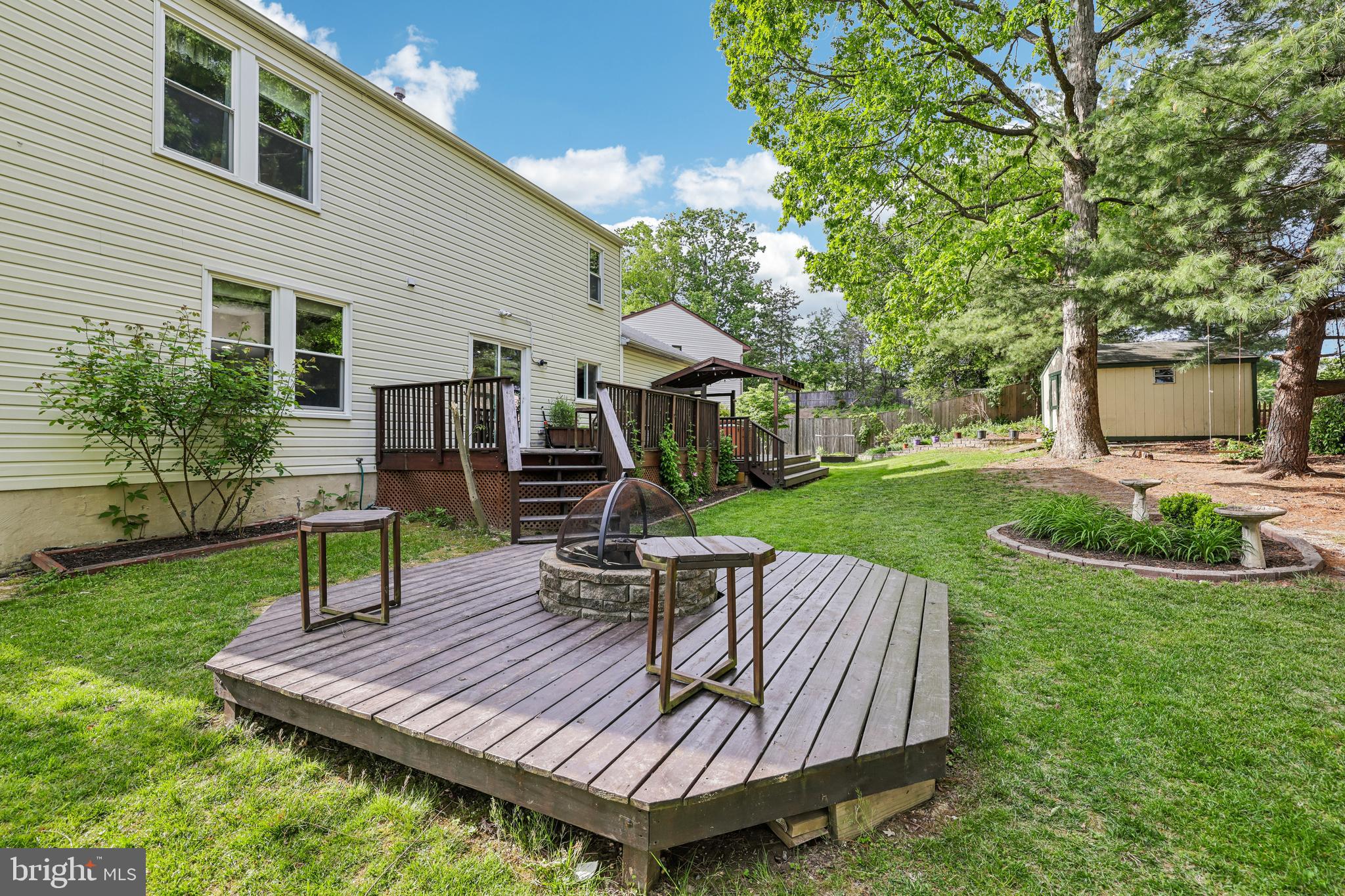 HINES ESTATES - Residential