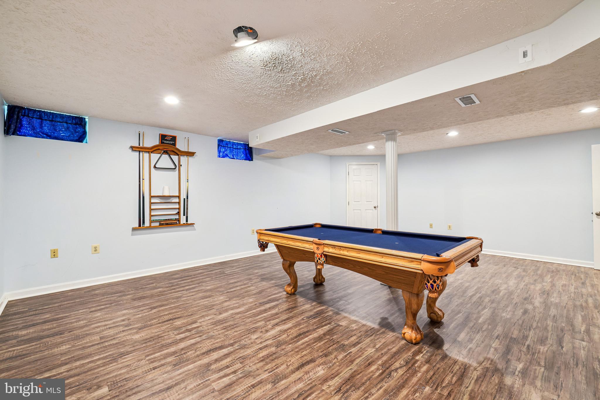 HINES ESTATES - Residential
