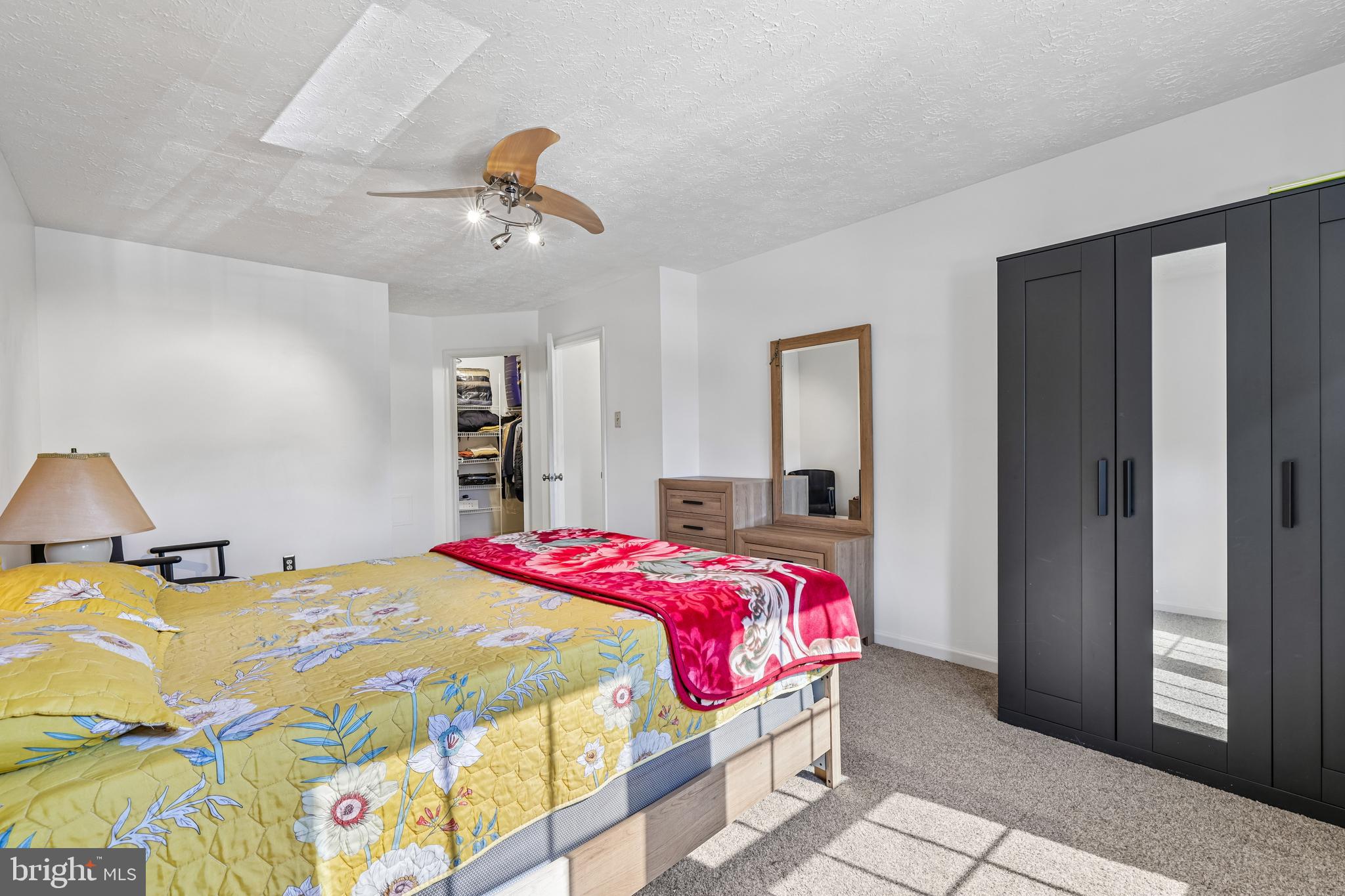 HINES ESTATES - Residential