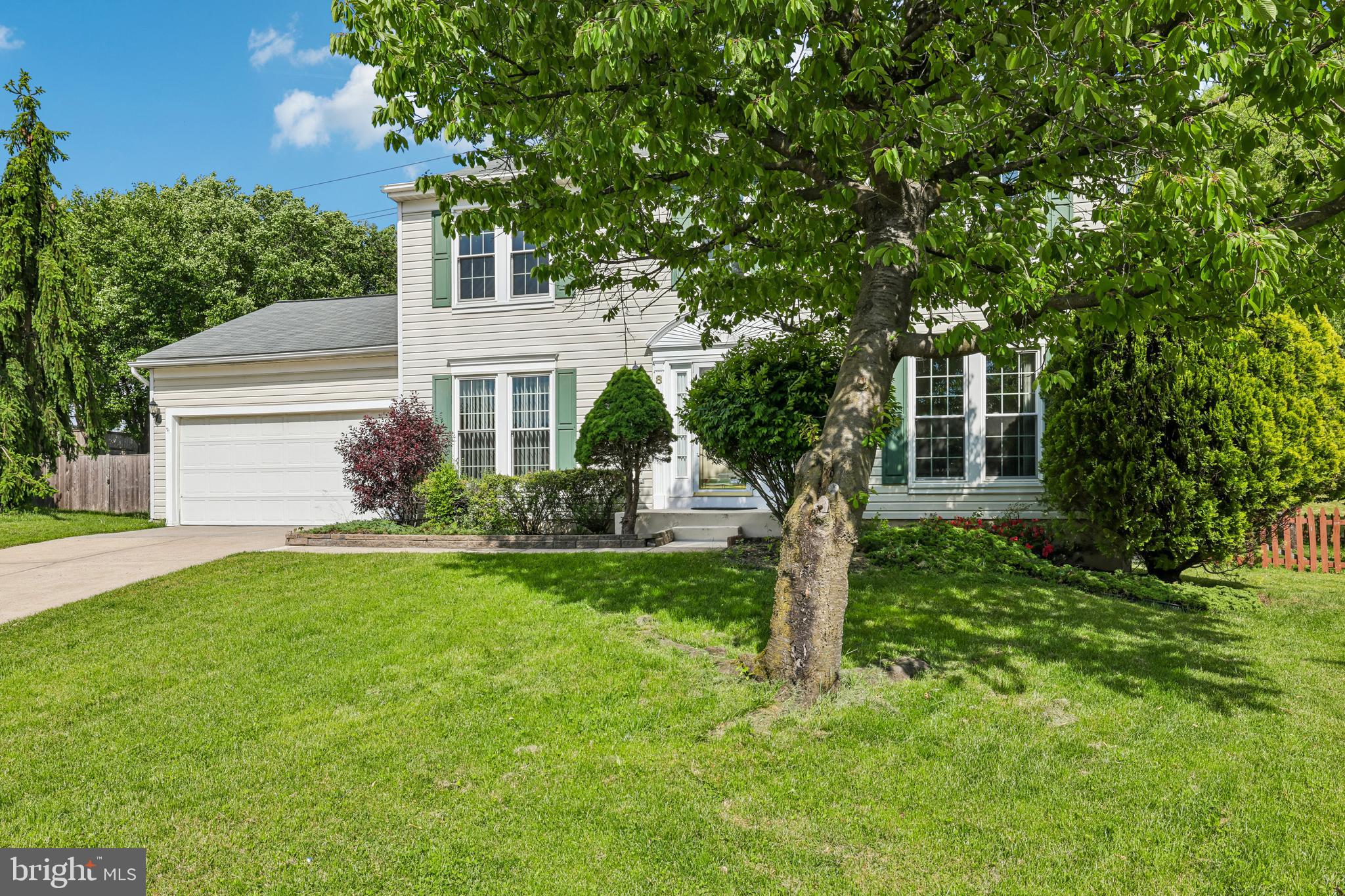 HINES ESTATES - Residential