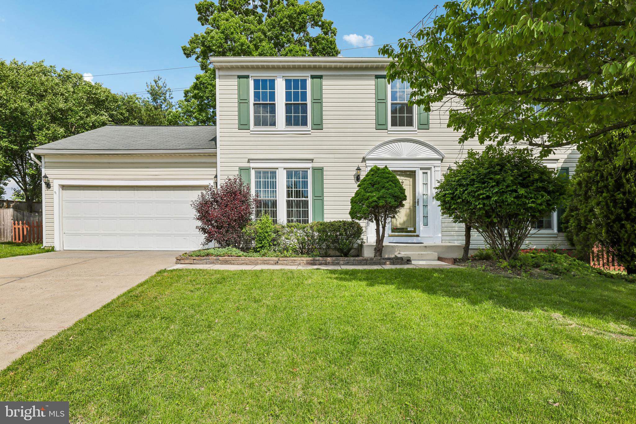 HINES ESTATES - Residential