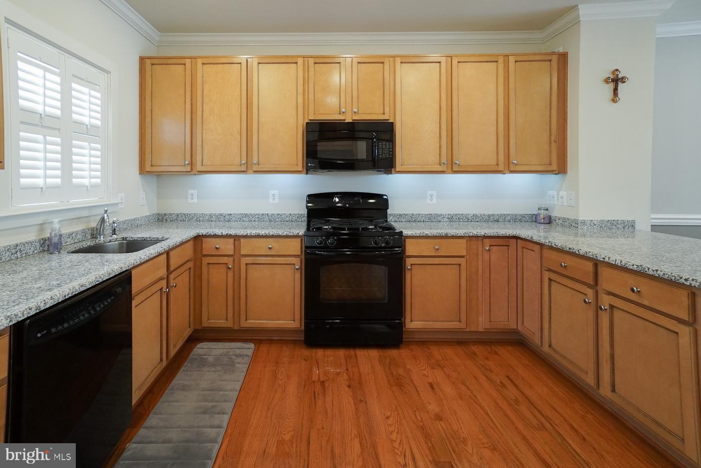 CENTERPOINTE - Residential Lease