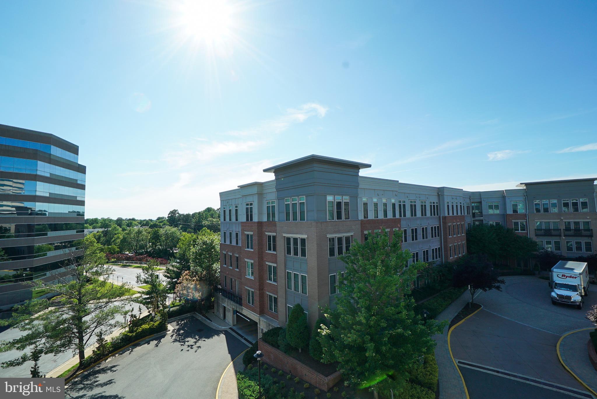 CENTERPOINTE - Residential Lease