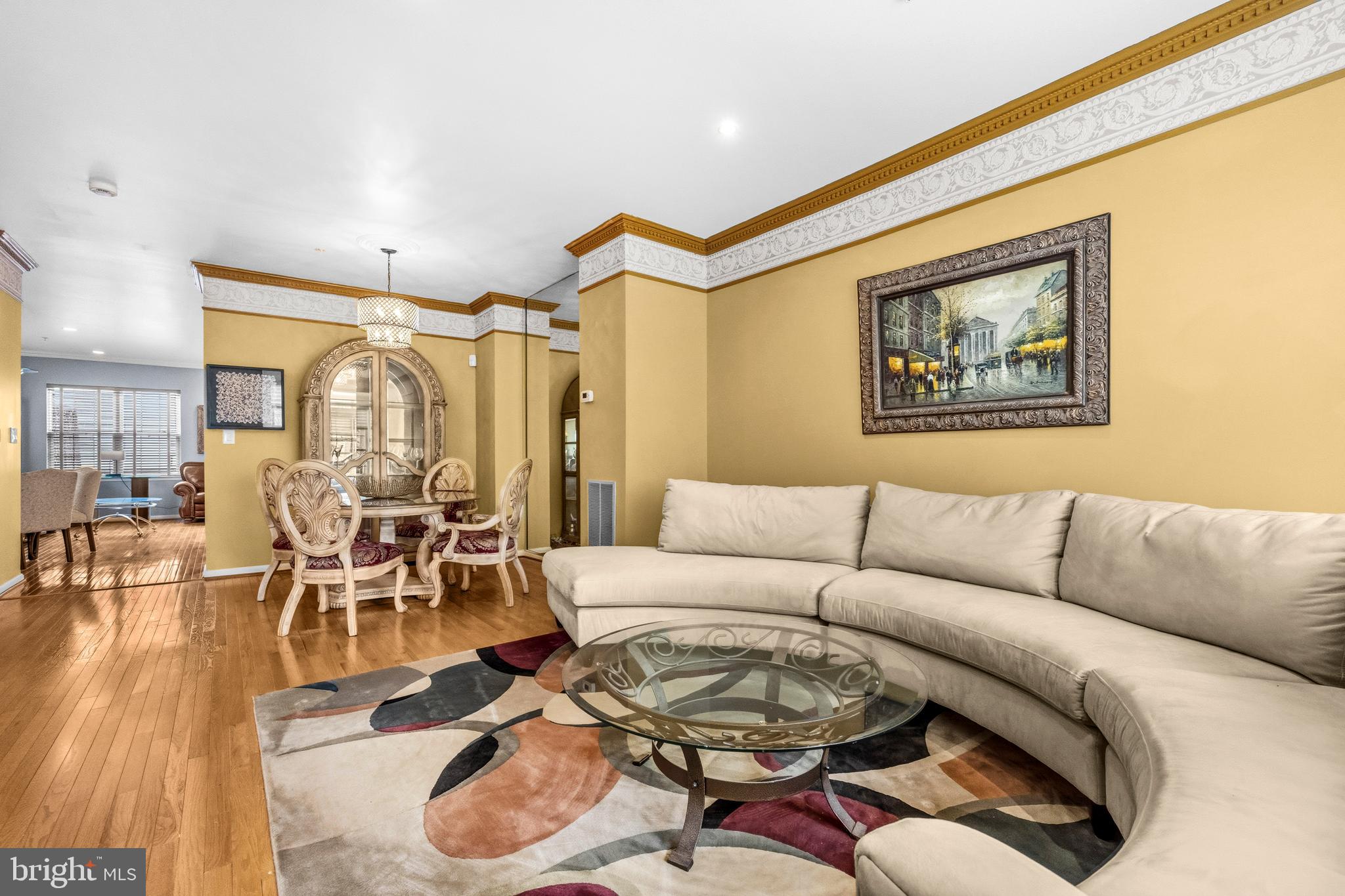 1810 SPANISH OAK LANE