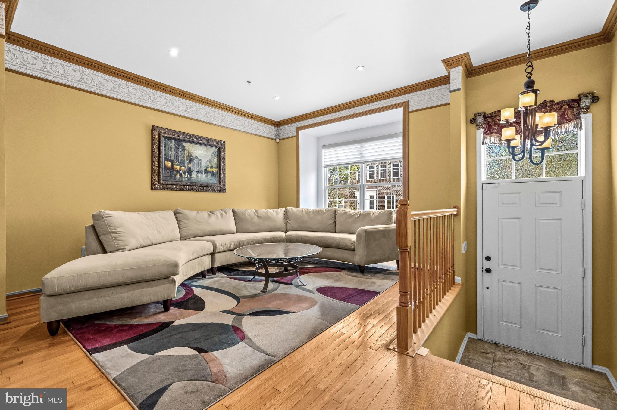 1810 SPANISH OAK LANE