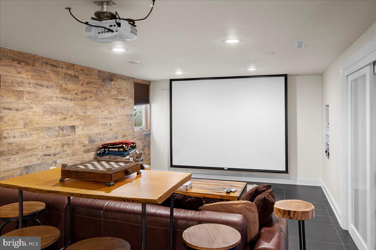 WHITEMARSH VAL FMS - Residential