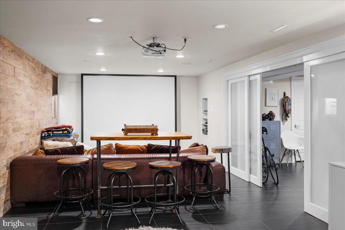 WHITEMARSH VAL FMS - Residential