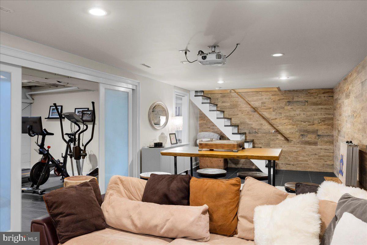 WHITEMARSH VAL FMS - Residential