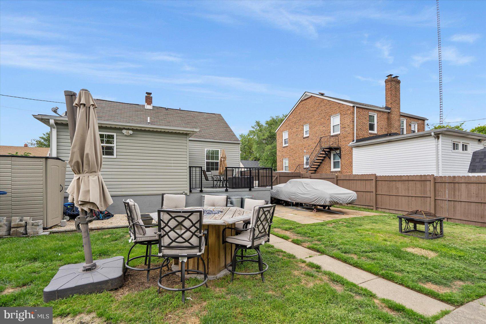 EASTERN TERRACE - Residential